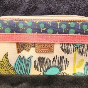 Fossil Floral Patterned Wallet